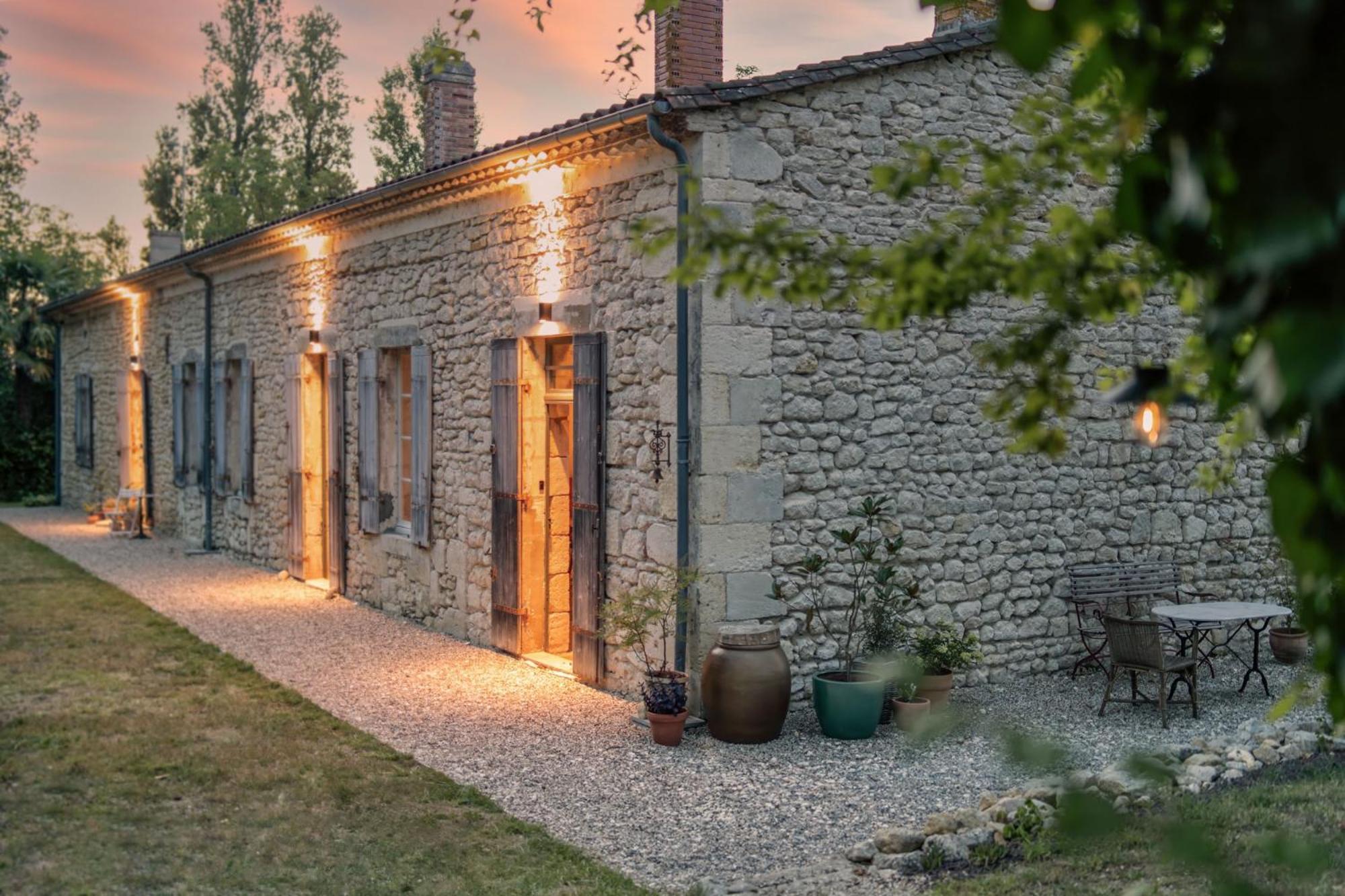 Bed and Breakfast La Nuit & Le Jour Vertheuil-en-Médoc Exteriér fotografie